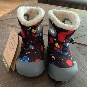 Brand new toddler Bogs